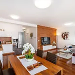 Apartment Darija Sukosan