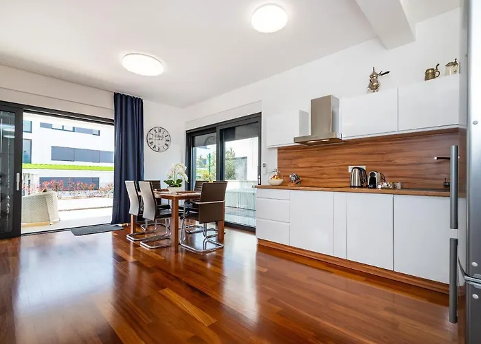 Darija דירה Sukošan